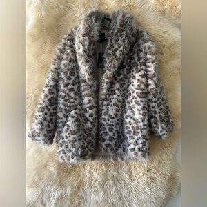 Wild Fable Women’s Faux Fur Leopard Print Coat.